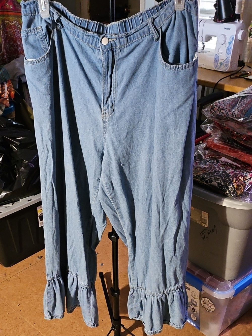 Light Blue Denim Ruffle-Hem Womens Jeans 3XL